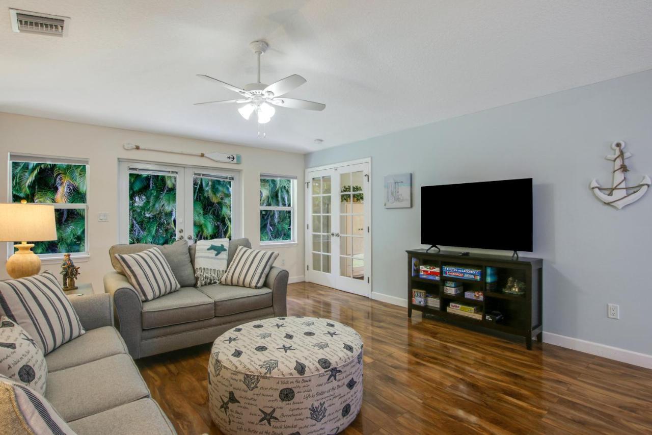 Private Tropical Paradise Guesthouse! Loxahatchee Екстер'єр фото